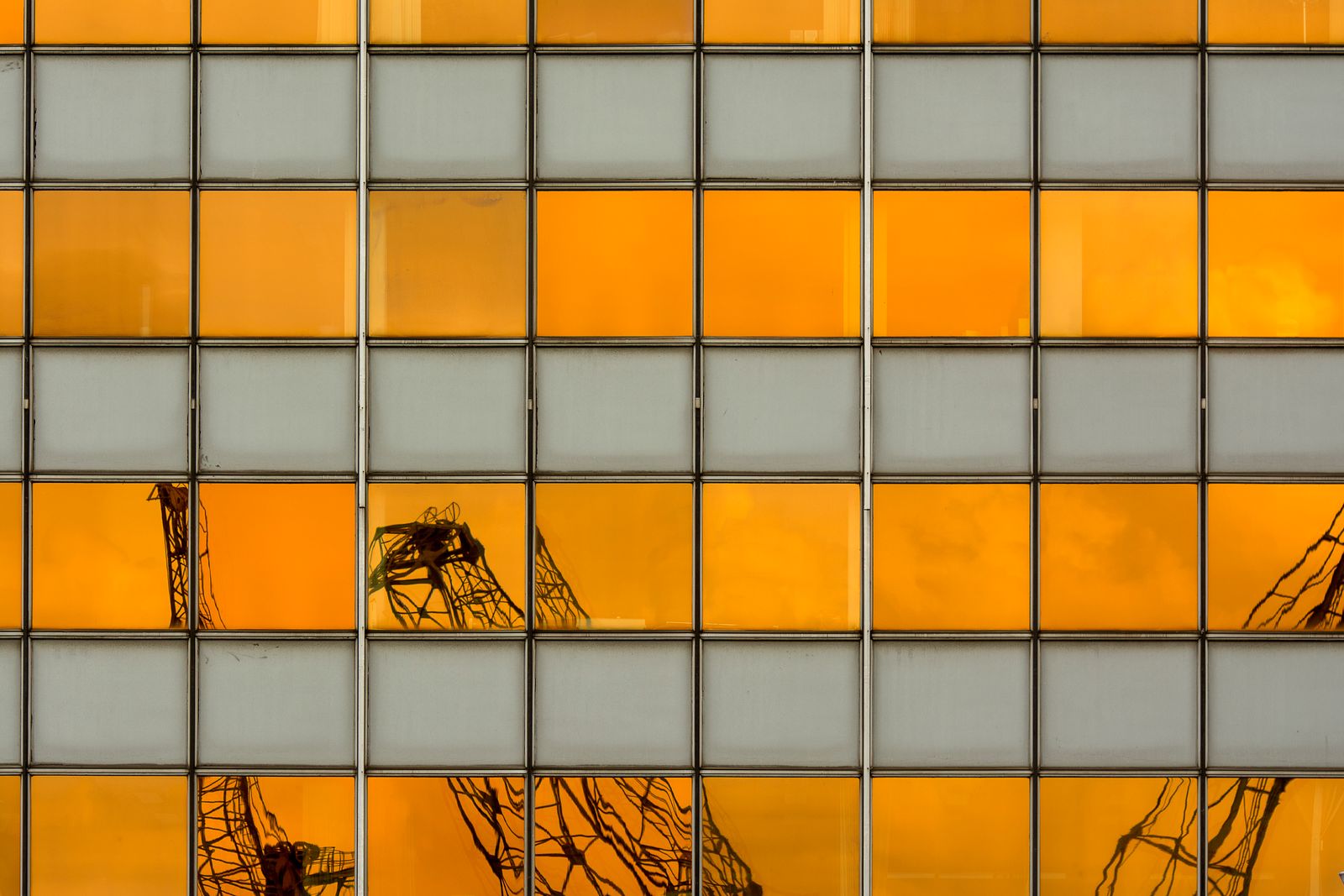 Low-angle light check, the only honest way to inspect glass
